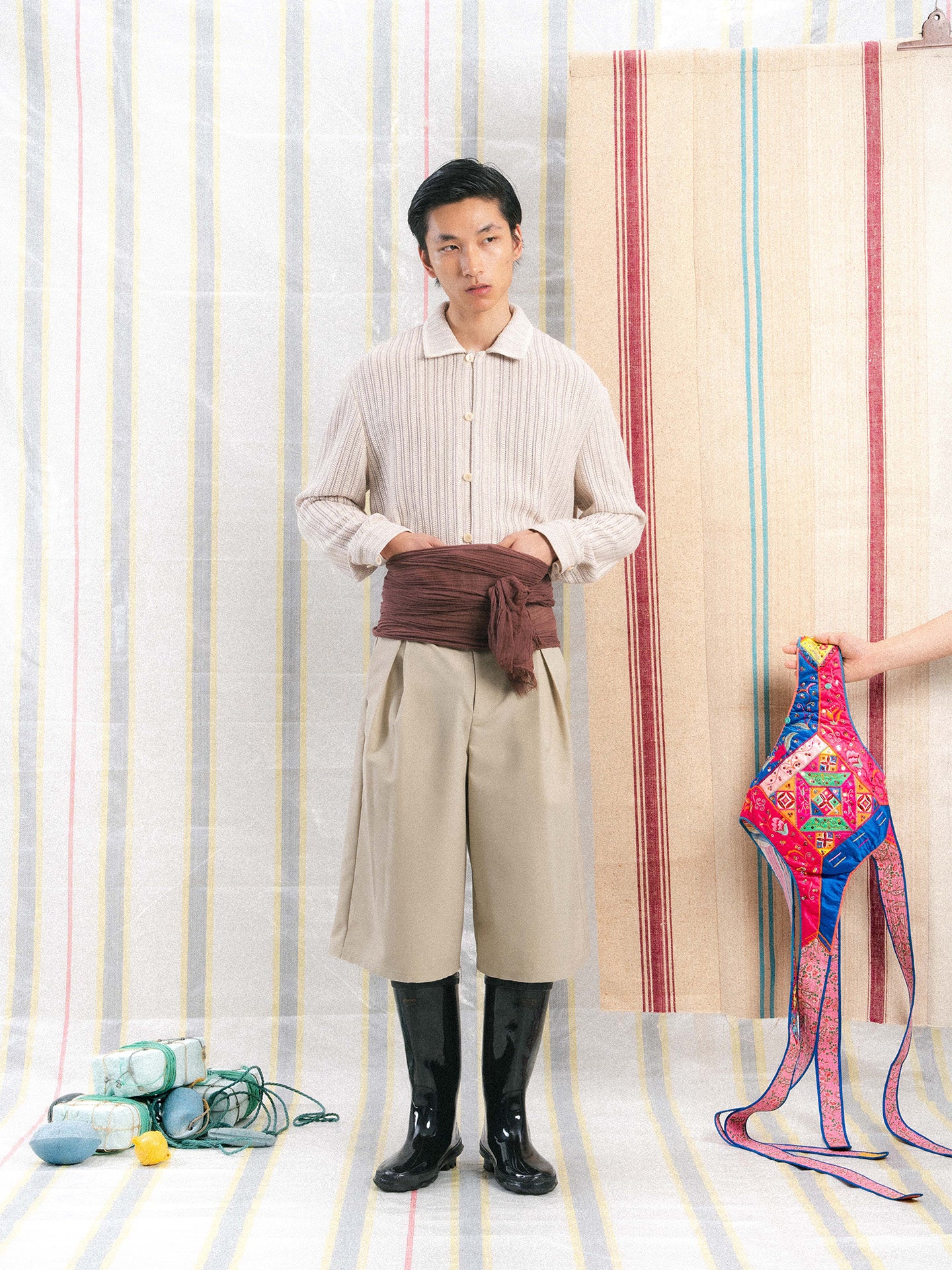 SPILL SHORTS, Olive Green