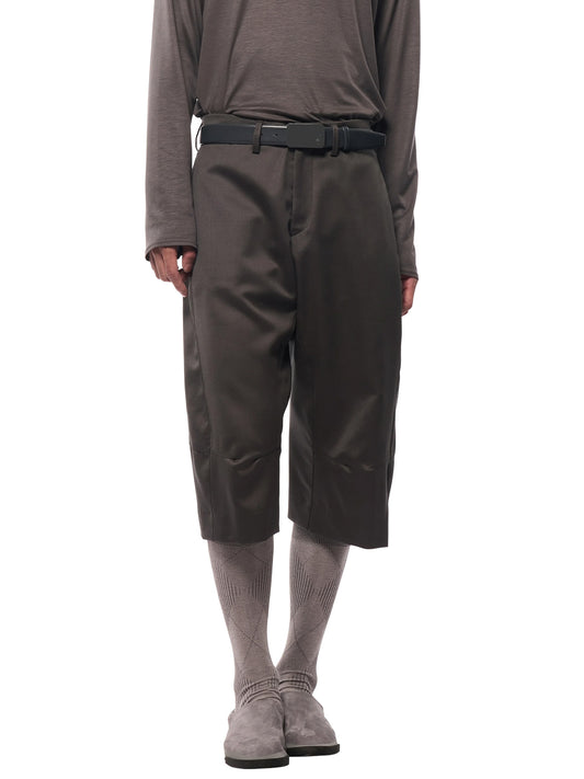 KNEE DARTED FLARE SHORTS, Grey