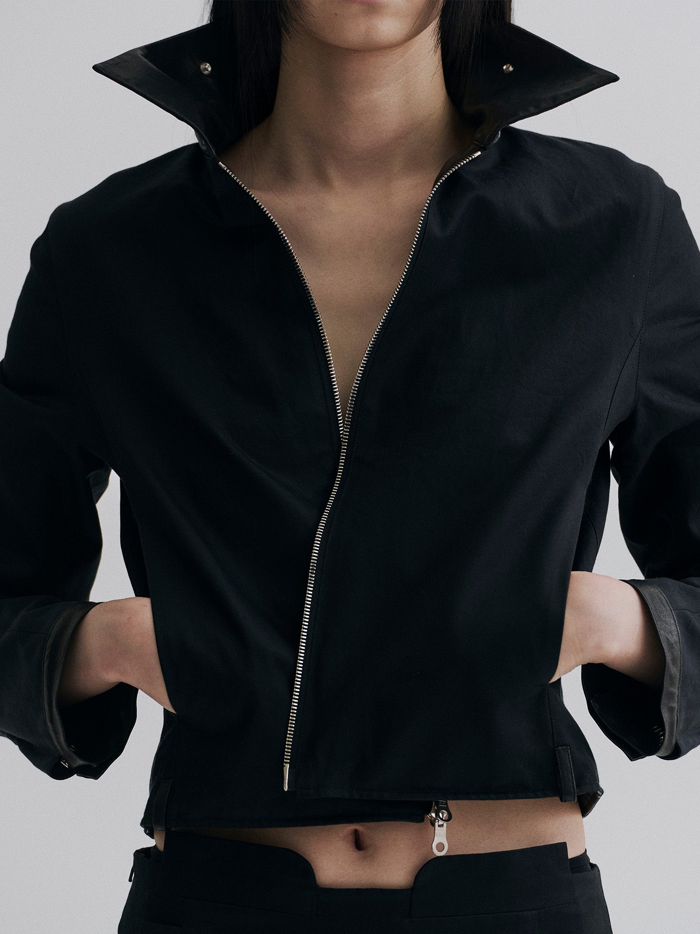 STRUCTURED SPREAD COLLAR SHIRT, BLACK