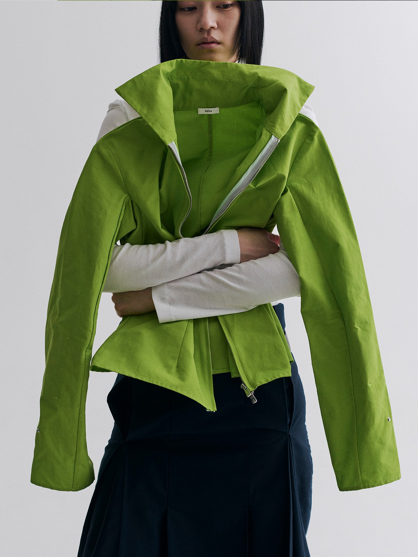 STRUCTURED SPREAD COLLAR SHIRT, BRIGHT GREEN