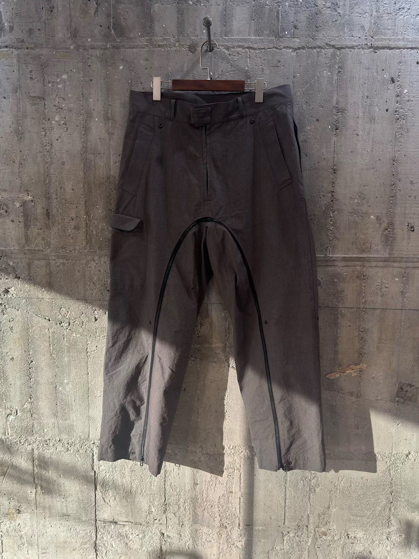 FANG AIR FORCE PANTS (SKIRT), Charcoal