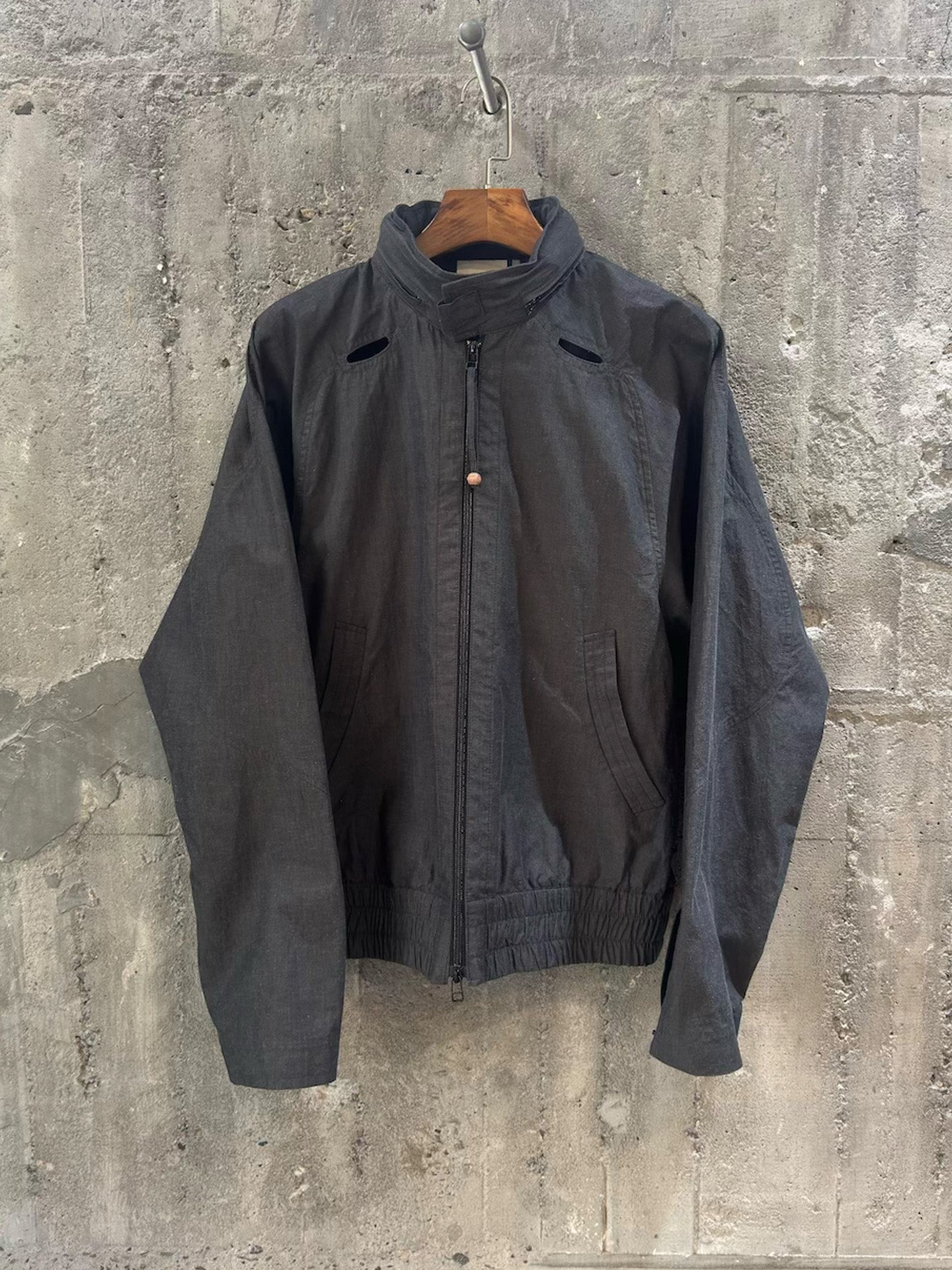 BASIC UNIT 01, Black