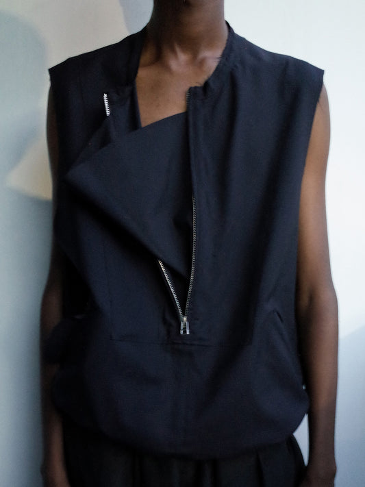FRAYED VEST, NAVY