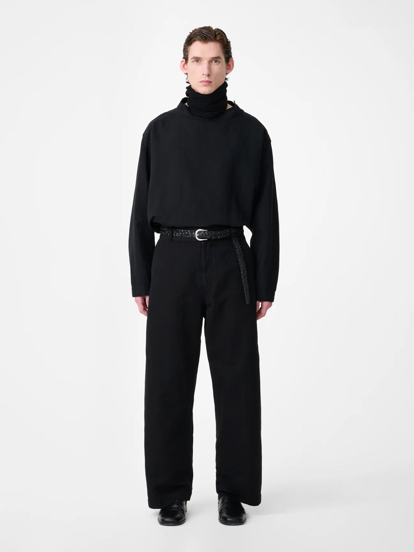 STAND COLLAR POPOVER SHIRT, BLACK