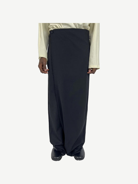 CURSUS DRAPE TROUSERS, CROW BLACK