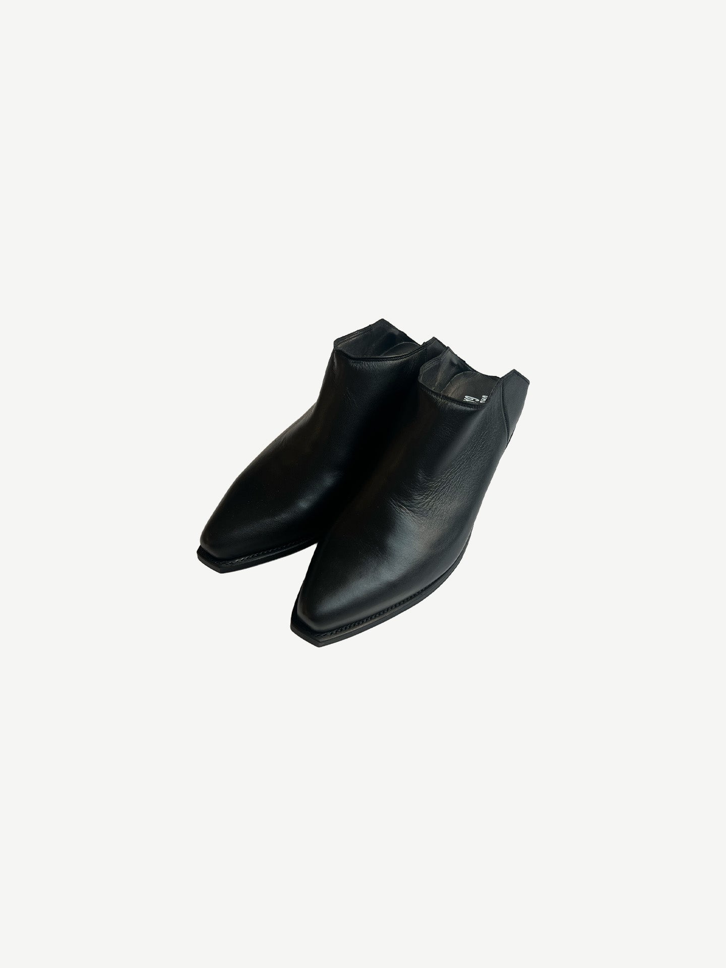 NO.130 SENDRA CROPPED BOOTS, BLACK