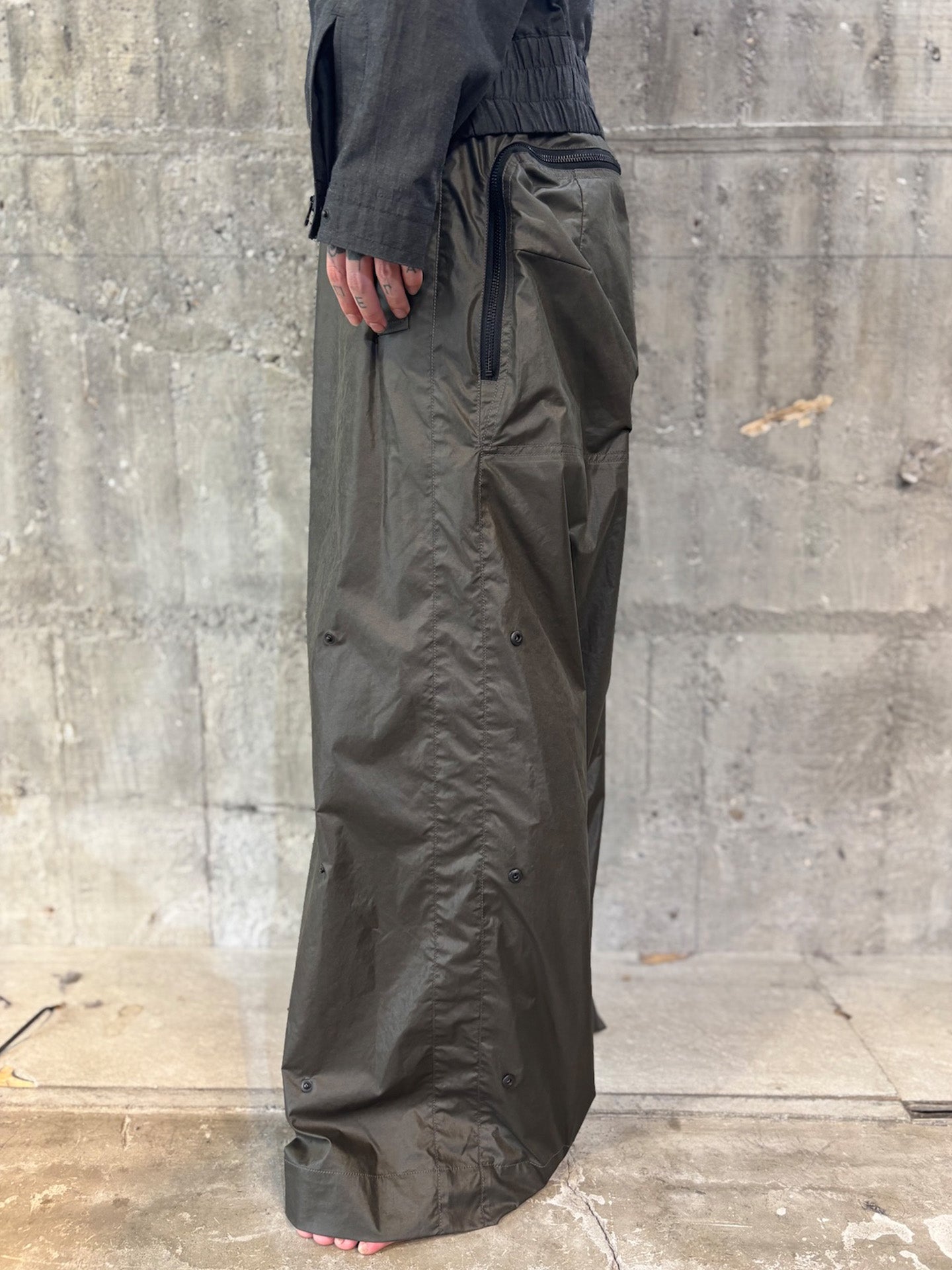 GUAI MORPH PANTS, Olive