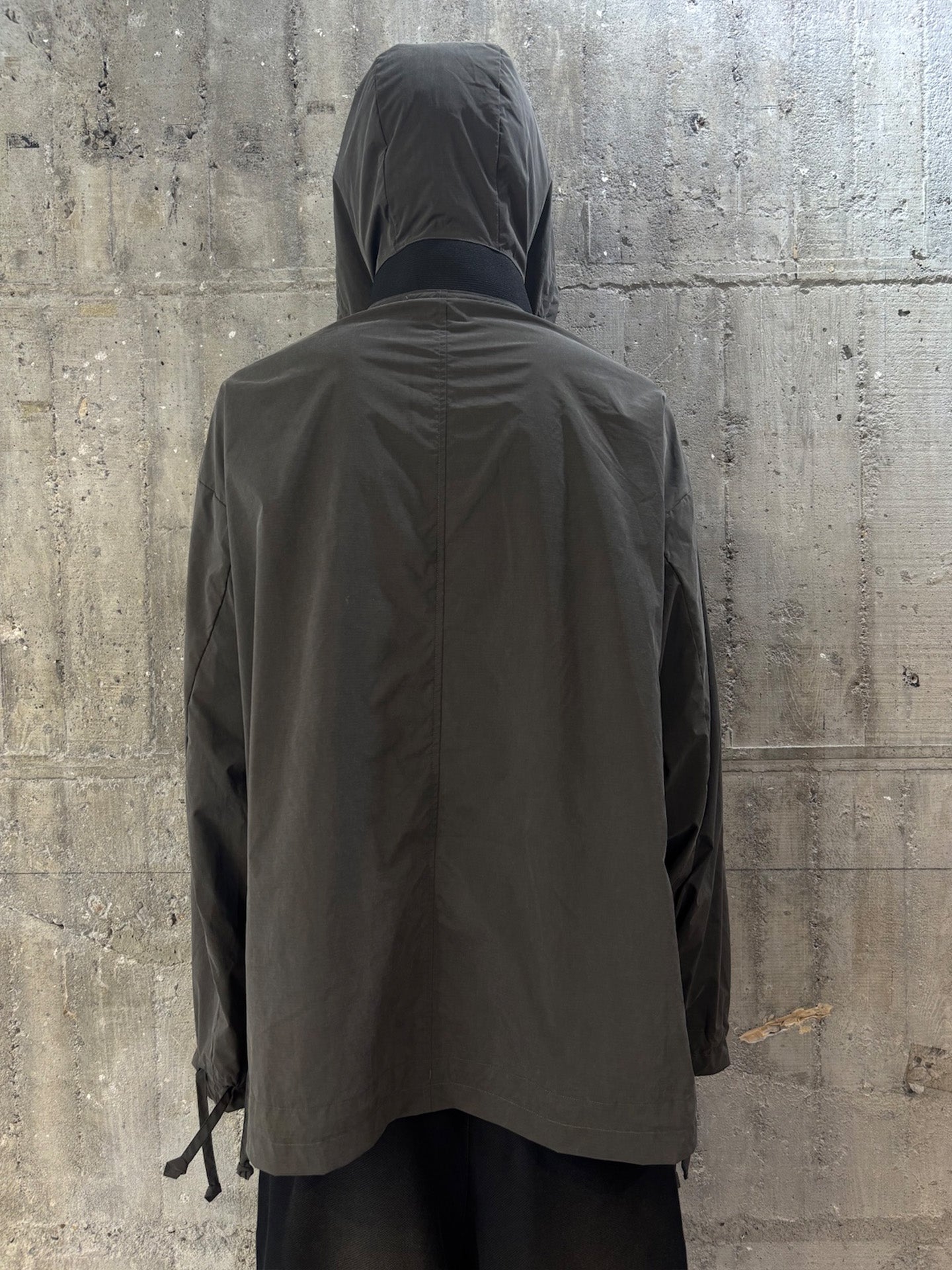 FANG ANORACK HOOD (WATERPROOF), Charcoal