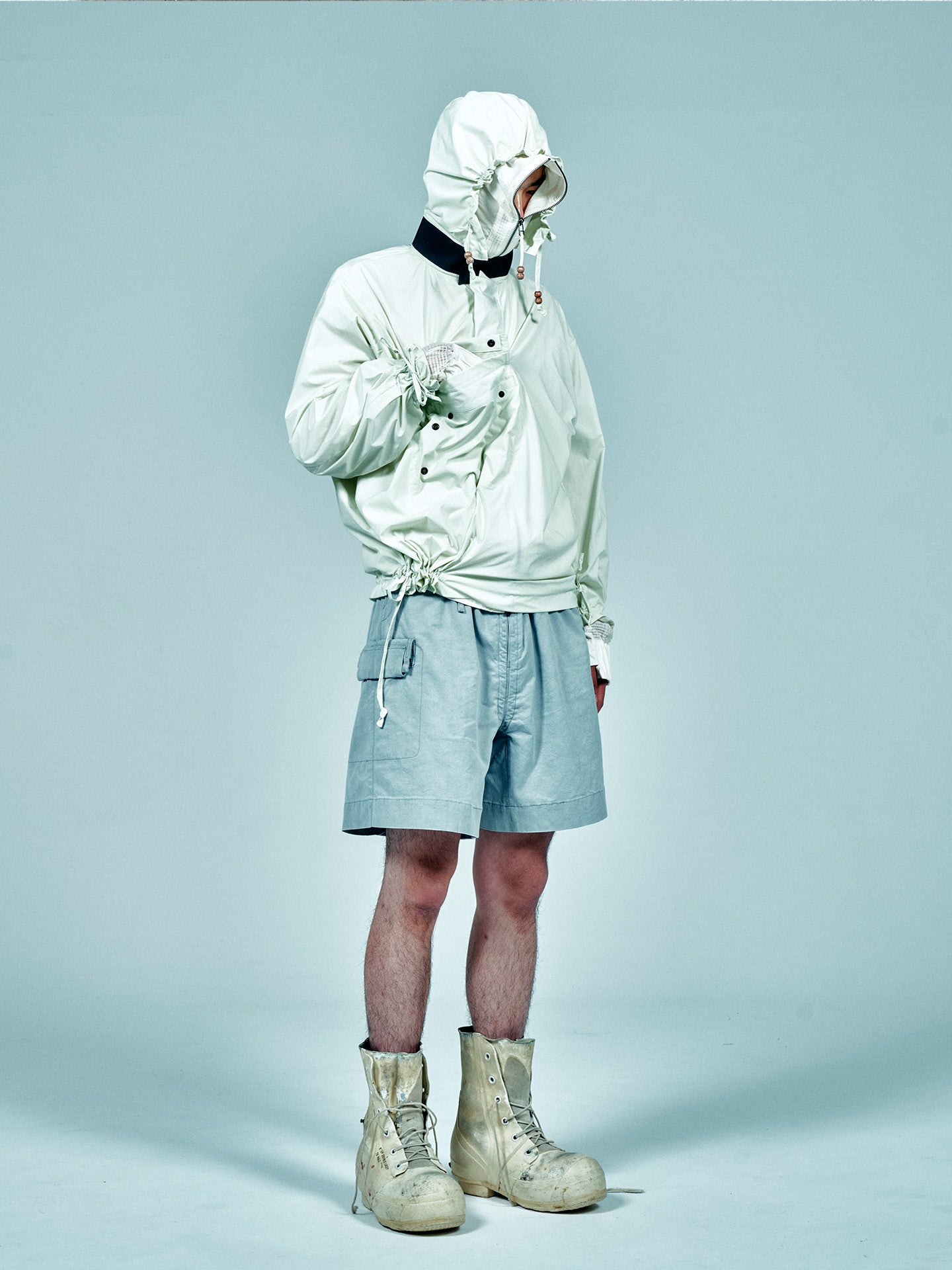 FANG SHORTS, Light Grey