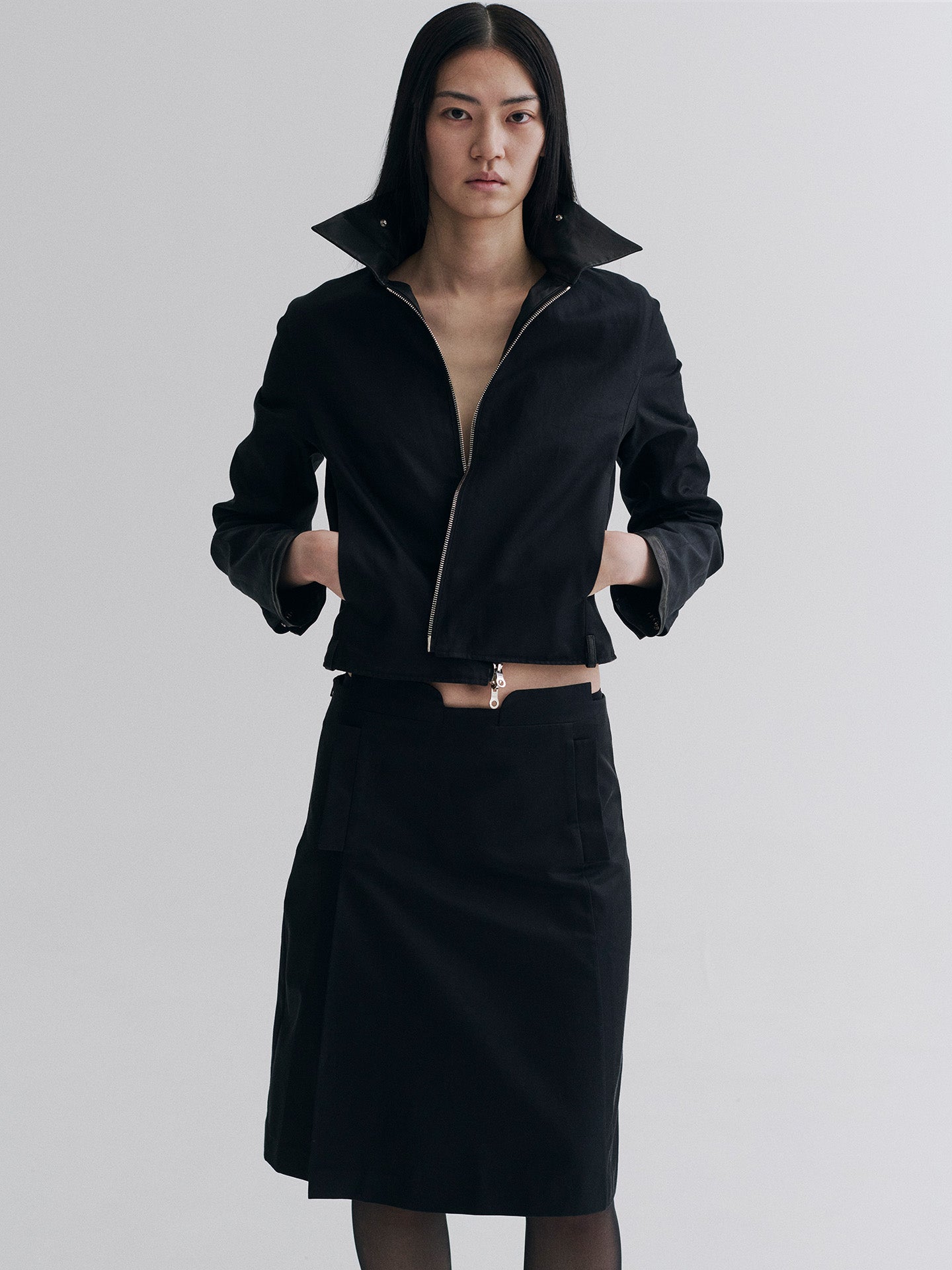STRUCTURED SPREAD COLLAR SHIRT, BLACK