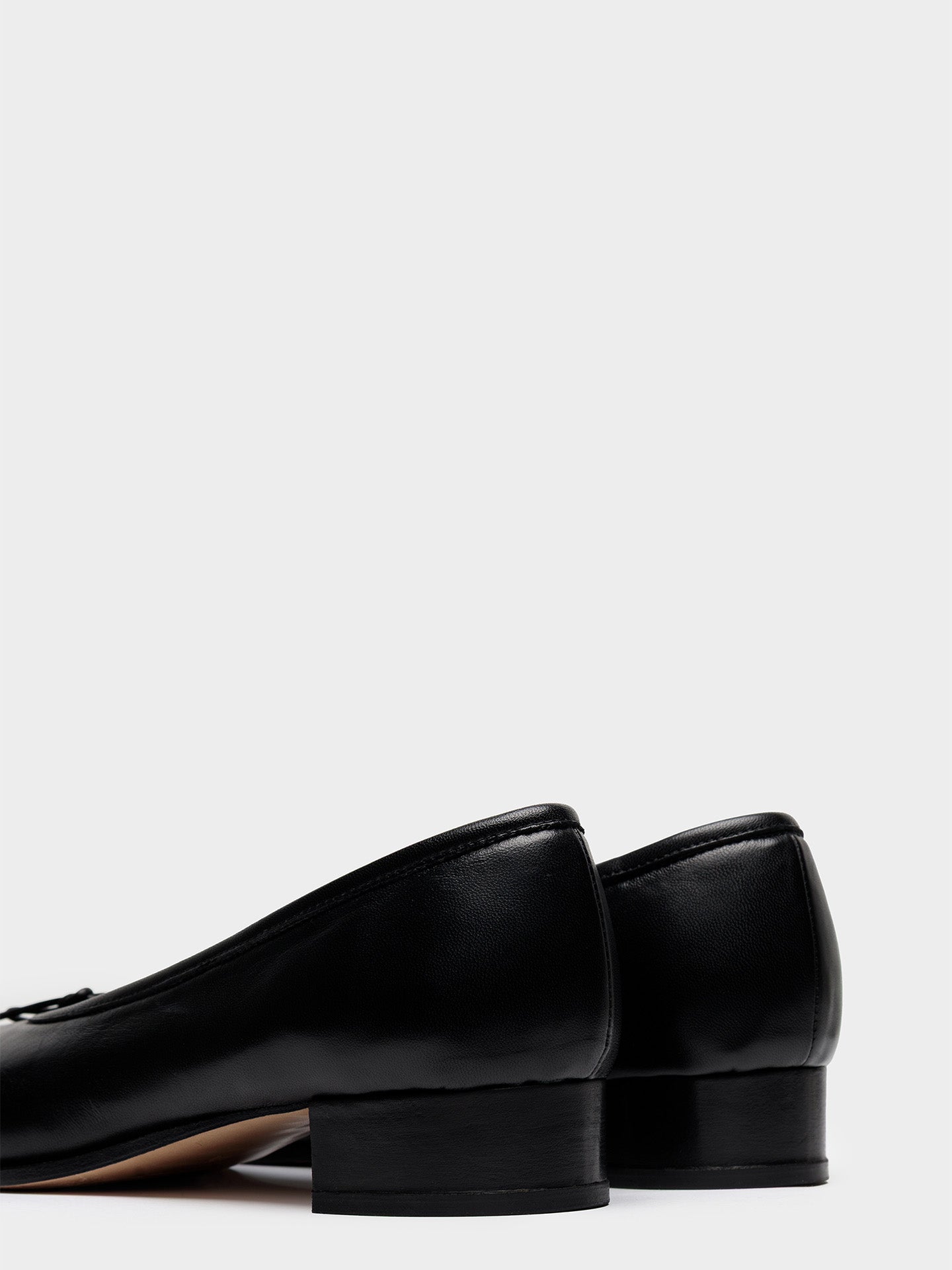MONSTER BALLET, Black