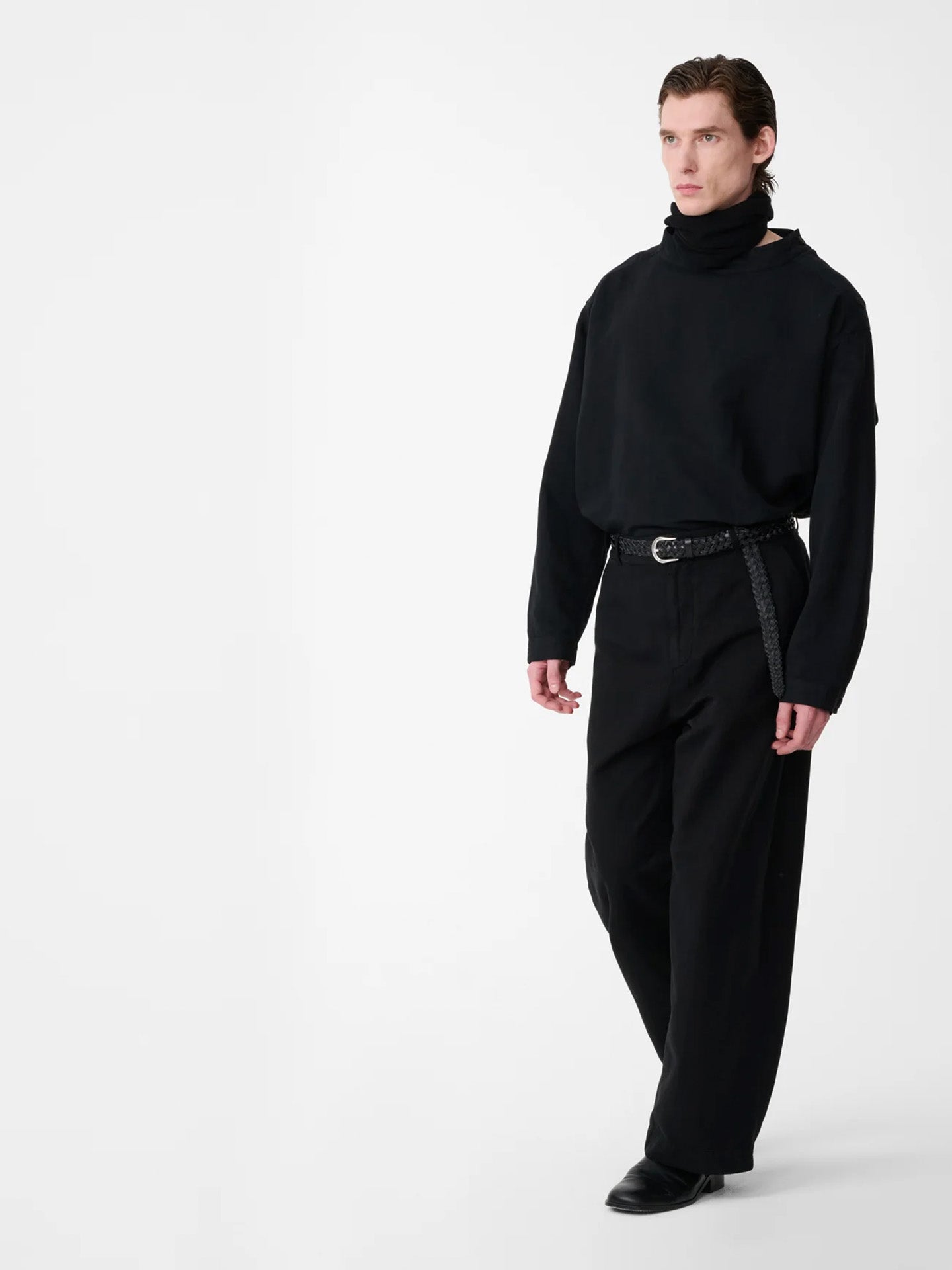STAND COLLAR POPOVER SHIRT, BLACK